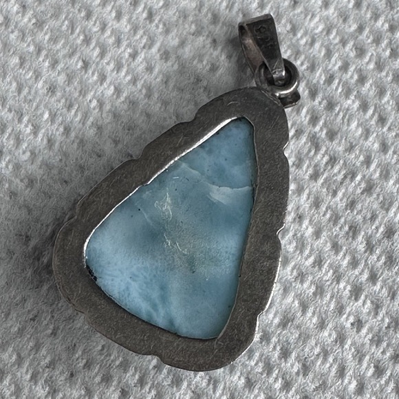 925 Sterling Silver  Vintage Cabochon Cut Larimar Tear Drop Pendant - Picture 2 of 3